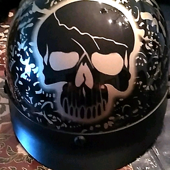 Department of Transportation Other - Motorcycle helmet skulls dot